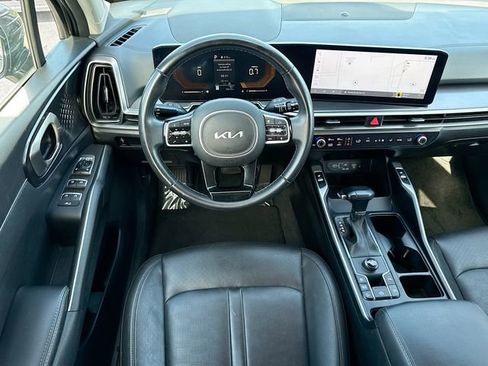 Used 2024 Kia Sorento S FWD image 22