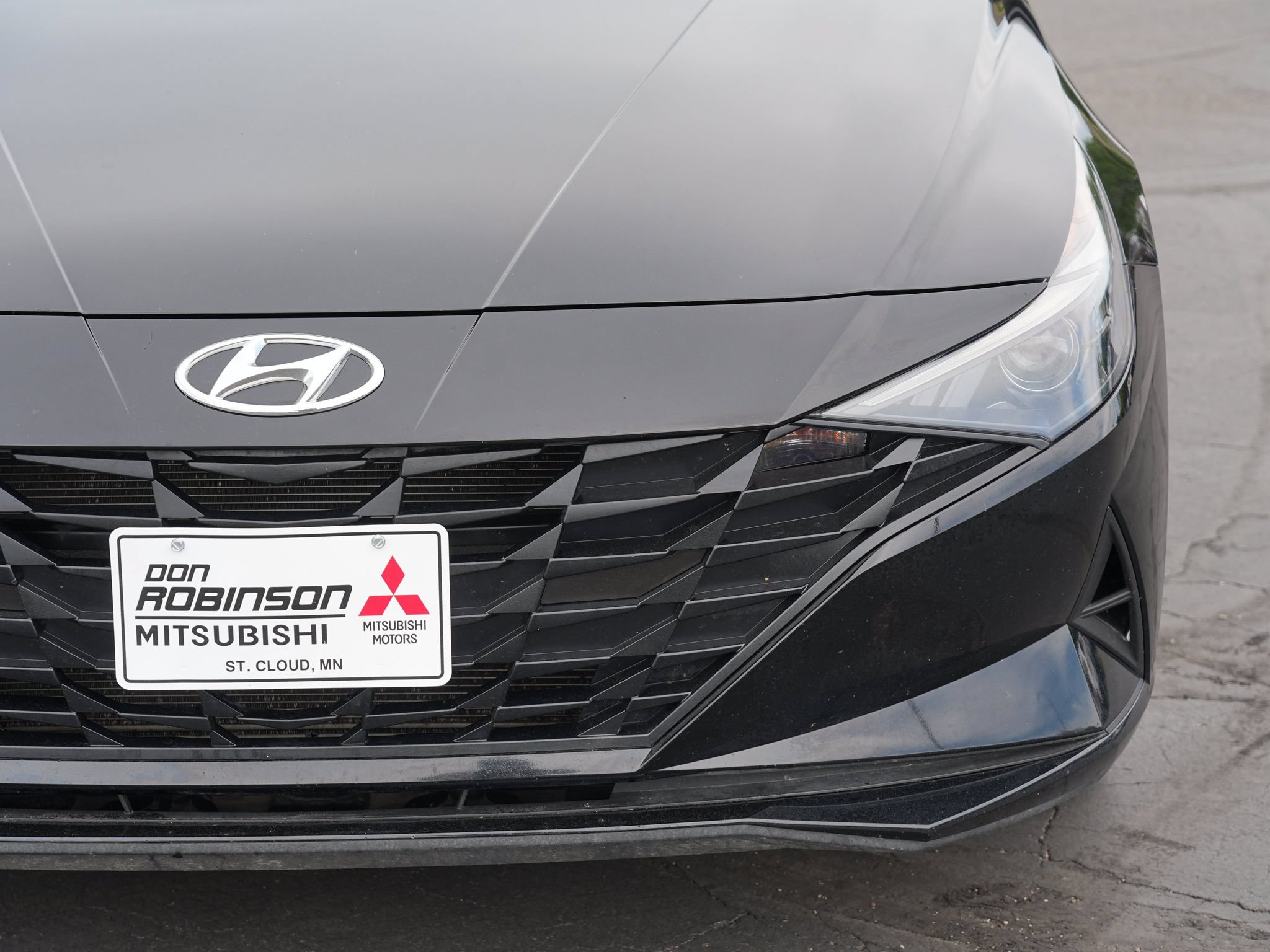 Used 2023 Hyundai Elantra SE FWD image 10