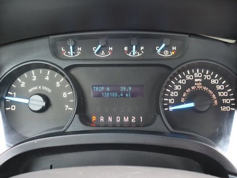 Used 2013 Ford F150 XL w/ Mid Equipment Group AWD/4WD image 27