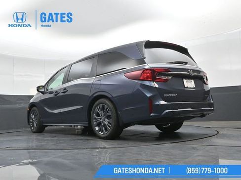 New 2026 Honda Odyssey Touring image 34