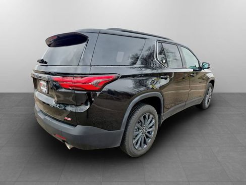 Used 2023 Chevrolet Traverse RS AWD/4WD image 7