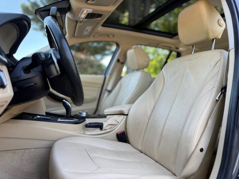 Used 2014 BMW 328i xDrive Wagon AWD/4WD image 13