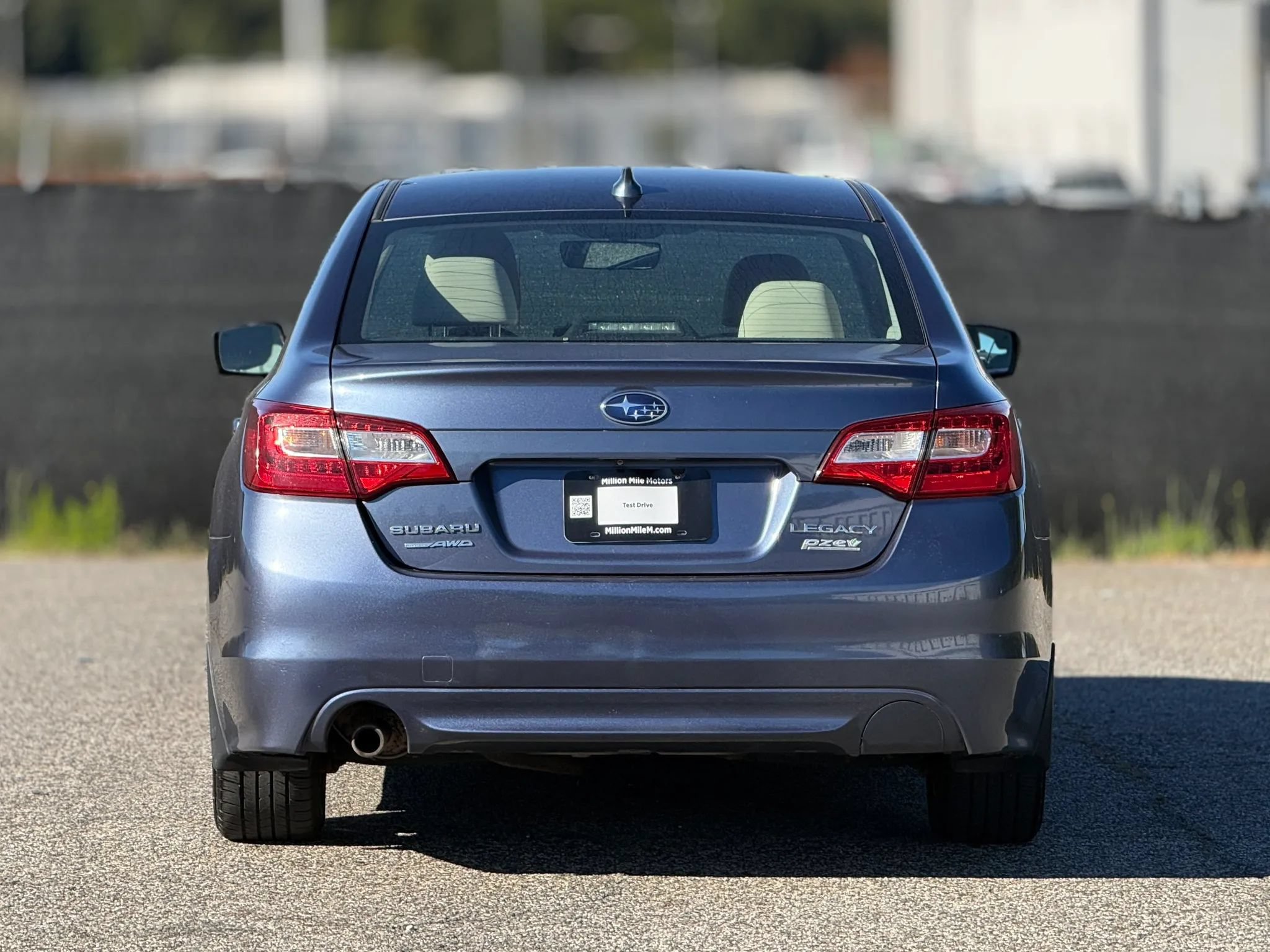 Used 2017 Subaru Legacy 2.5i Premium AWD/4WD image 4