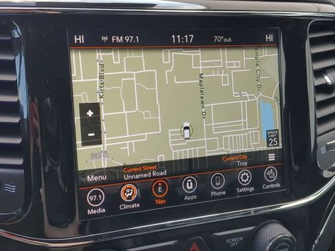 Certified 2021 Jeep Grand Cherokee Trailhawk w/ Trailhawk Luxury Group image 27