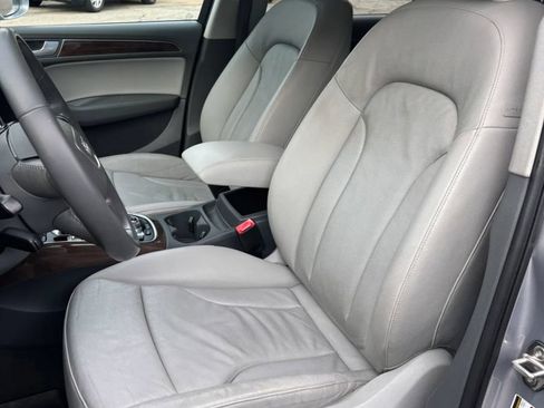 Used 2016 Audi Q5 2.0T Premium w/ Audi MMI Navigation Plus AWD/4WD image 12