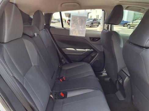 Certified 2025 Subaru Crosstrek 2.0i Premium image 21