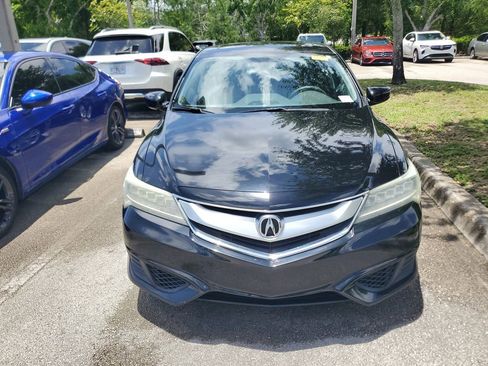 Used 2017 Acura ILX FWD image 2