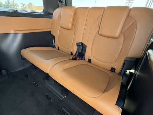 New 2025 Volkswagen ID. Buzz Pro S Plus image 23