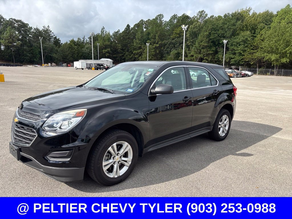 Used 2017 Chevrolet Equinox LS FWD image 3
