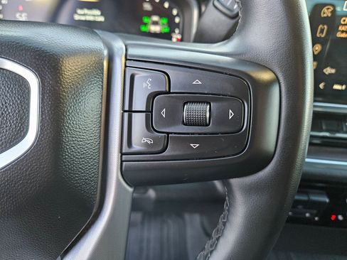 Used 2024 GMC Sierra 3500 SLT image 21