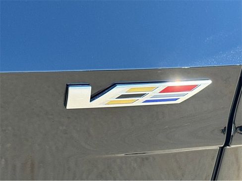 New 2026 Cadillac Lyriq V image 9