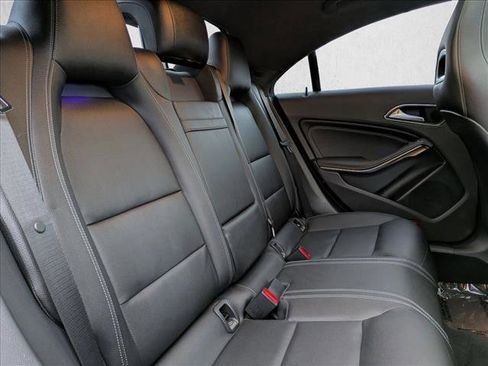 Used 2019 Mercedes-Benz CLA 250 CLA 250 image 21
