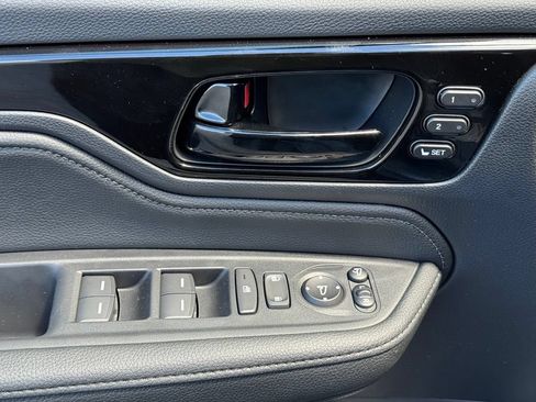 New 2026 Honda Odyssey Elite image 8