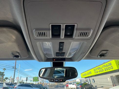 Used 2014 Cadillac SRX Luxury image 26