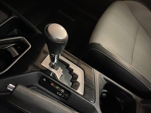 Certified 2018 Toyota RAV4 Limited image 24