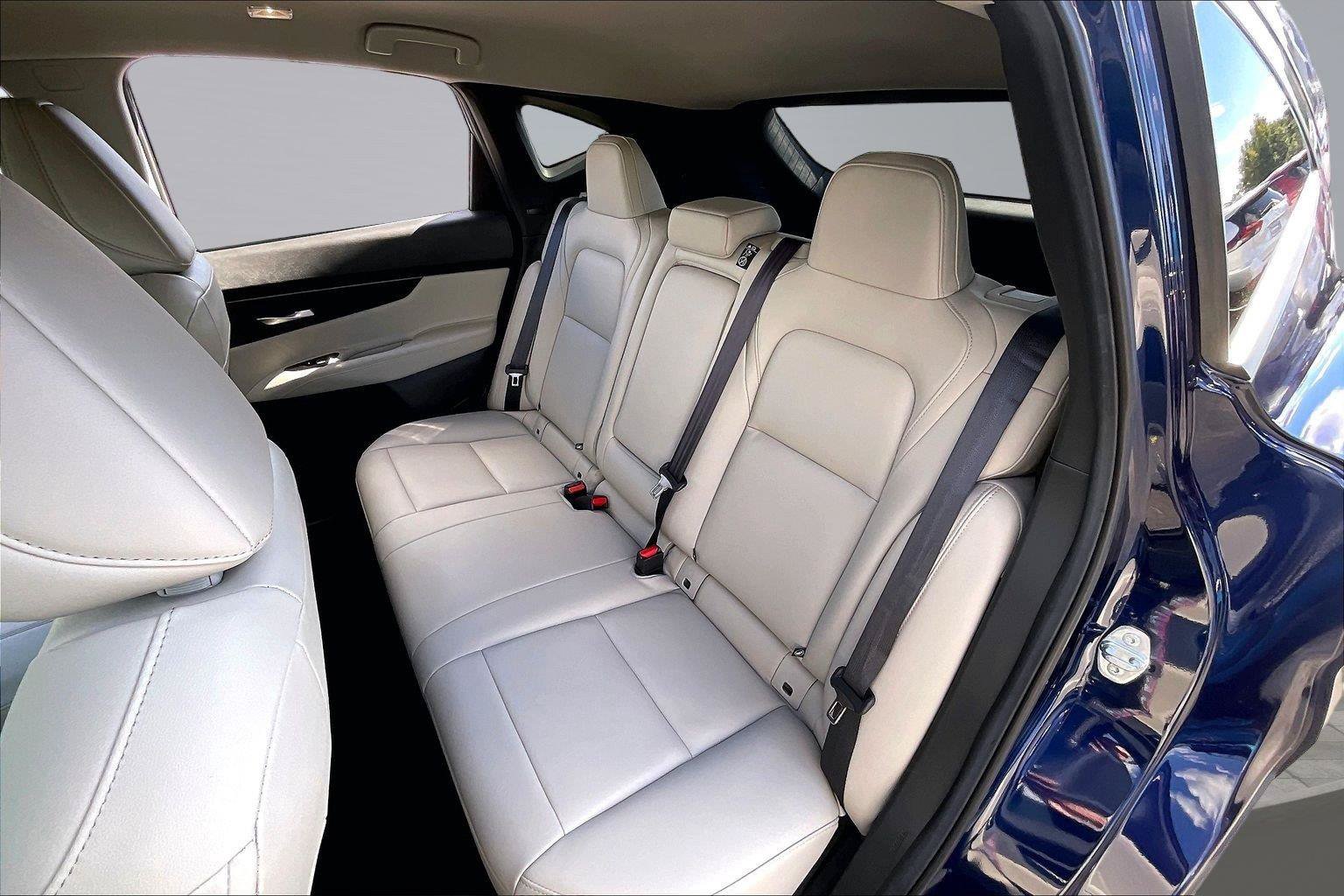 Certified 2025 Nissan Murano SV FWD image 26