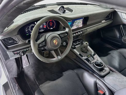 Certified 2026 Porsche 911 GT3 RWD image 4