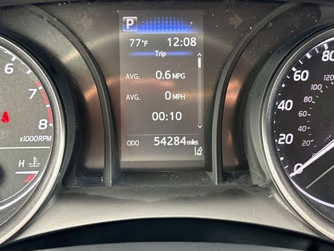 Used 2023 Toyota Camry SE FWD image 19