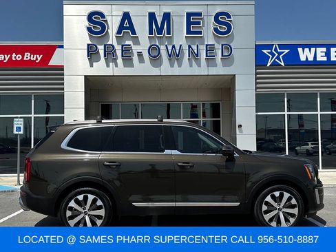 Used 2022 Kia Telluride EX w/ EX Premium Package FWD image 5