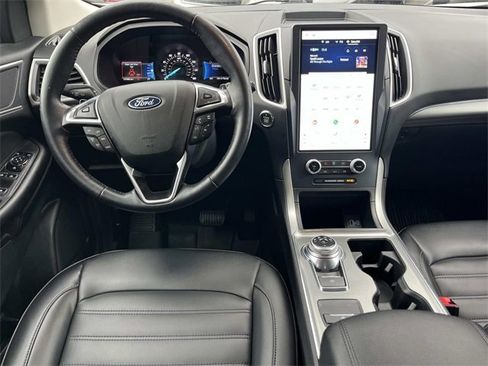 Certified 2022 Ford Edge SEL w/ Convenience Package image 14