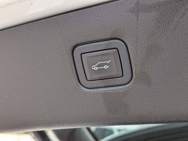 Used 2024 Chevrolet Blazer LT w/ Convenience Package FWD image 13