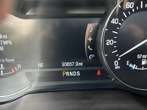 Used 2019 Lincoln MKC Reserve w/ MKC Climate Package image 23