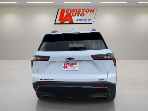 New 2026 Chevrolet Equinox RS w/ Convenience Package III AWD/4WD image 4