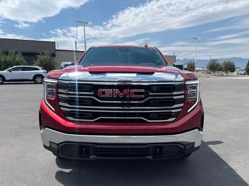 Used 2026 GMC Sierra 1500 SLT w/ SLT Convenience Package AWD/4WD image 2