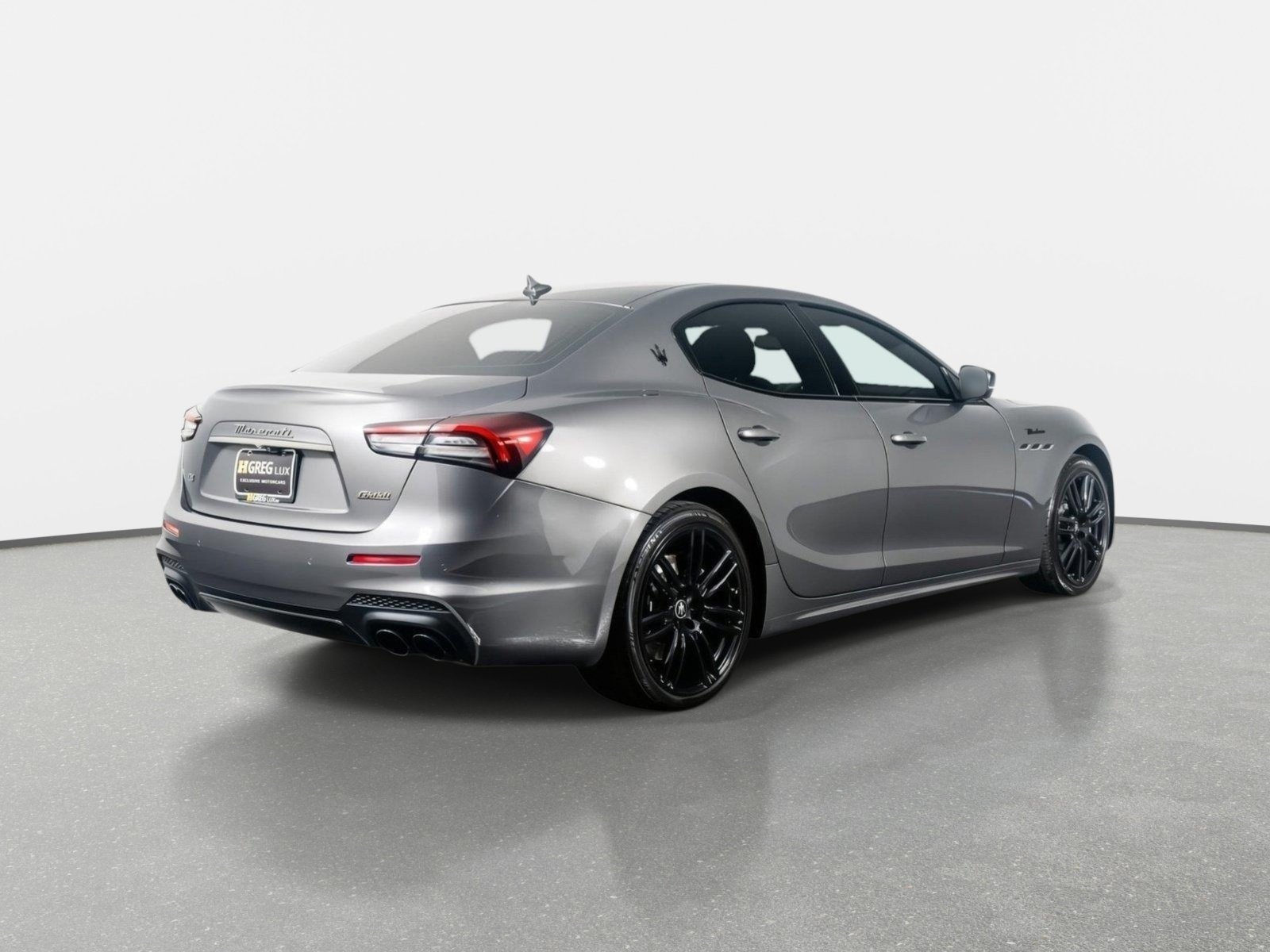 Used 2023 Maserati Ghibli Modena Q4 AWD/4WD image 8