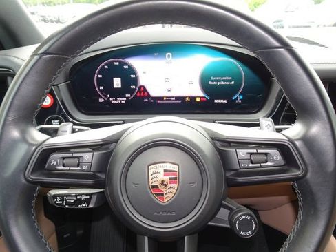 Used 2024 Porsche Cayenne S AWD/4WD image 21