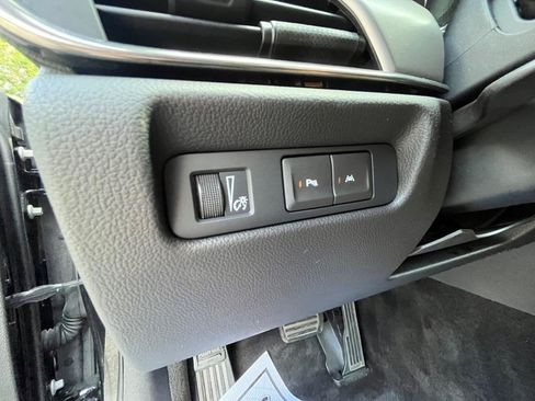 Used 2015 Cadillac ATS Performance RWD image 34