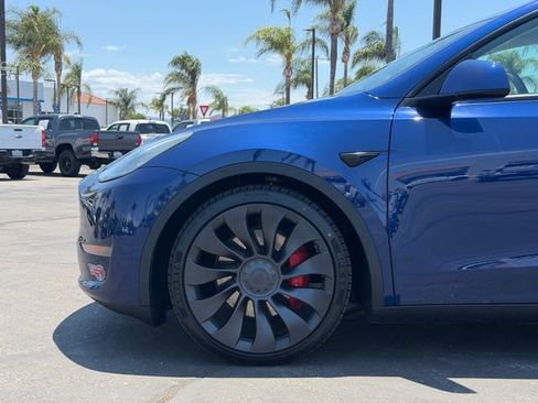 Used 2020 Tesla Model Y Performance AWD/4WD image 23