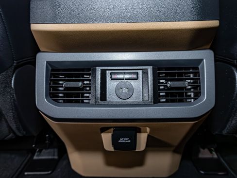 Used 2026 Ford F350 Lariat image 25