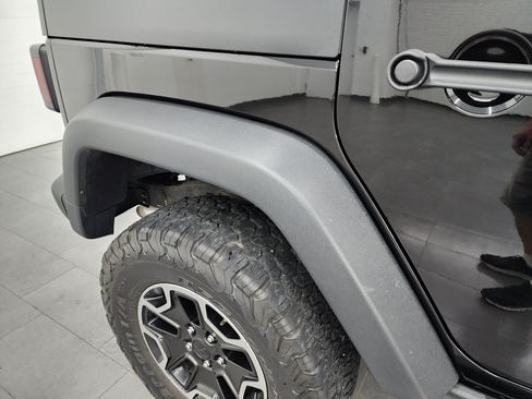 Used 2014 Jeep Wrangler Unlimited Rubicon AWD/4WD image 25