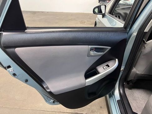Used 2014 Toyota Prius Four image 19