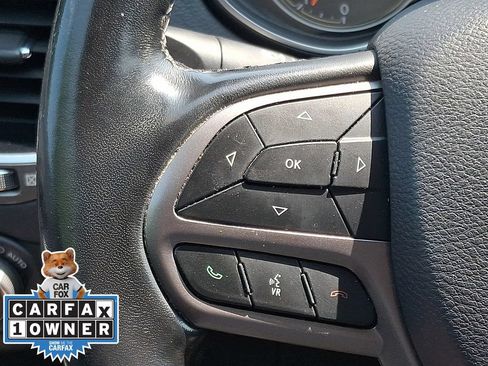 Used 2020 Jeep Cherokee Limited AWD/4WD image 20