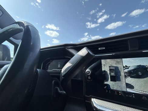 Certified 2024 GMC Sierra 2500 Denali w/ Denali Reserve Package AWD/4WD image 22