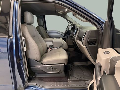 Used 2015 Ford F150 XLT w/ Equipment Group 302A Luxury image 30