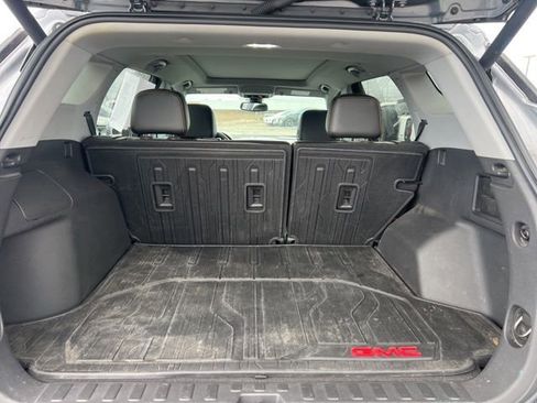 Used 2021 GMC Terrain SLT w/ Infotainment Package II image 15