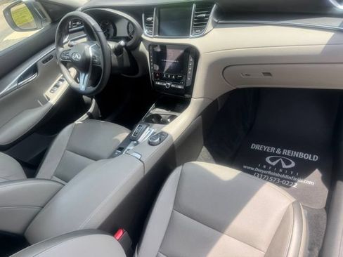 Used 2025 INFINITI QX50 Luxe AWD/4WD image 28