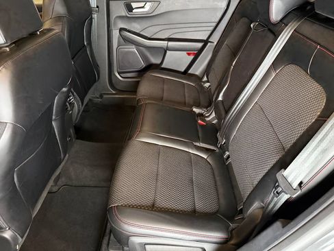 Used 2024 Ford Escape ST-Line w/ Tech Pack #1 AWD/4WD image 21