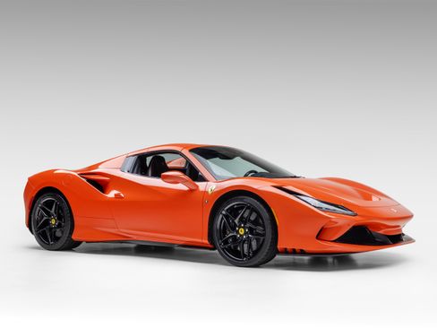 Certified 2022 Ferrari F8 Tributo image 15