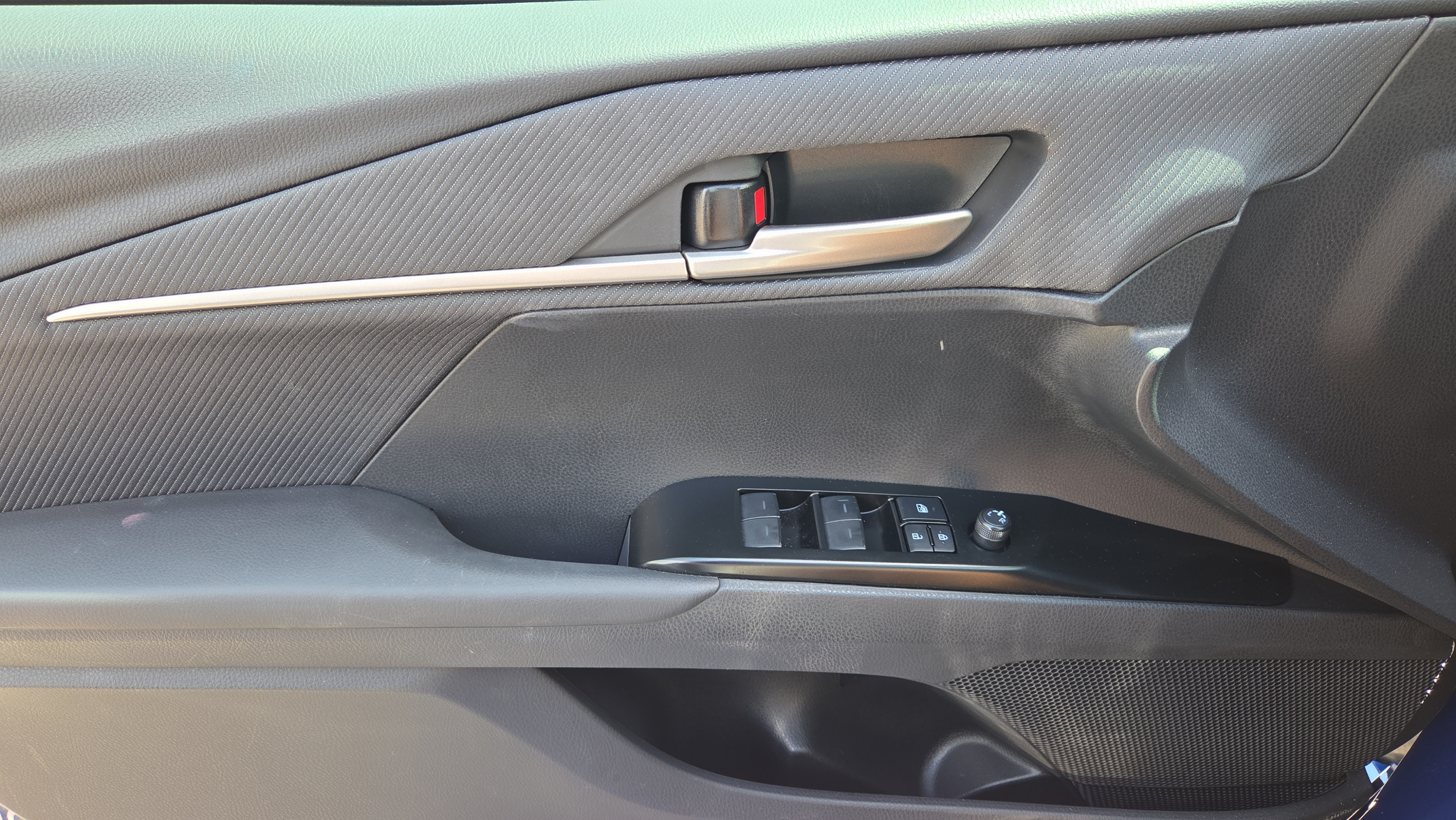 Certified 2026 Toyota Camry SE FWD image 16
