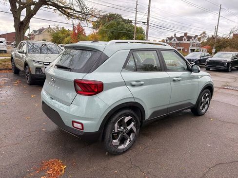 New 2026 Hyundai Venue SEL image 7