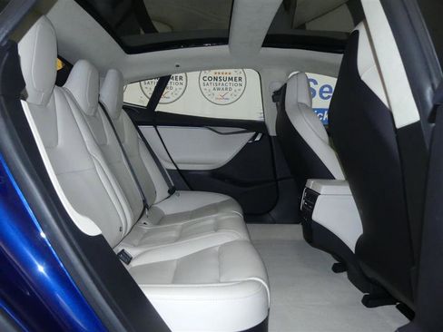 Used 2018 Tesla Model S AWD image 20