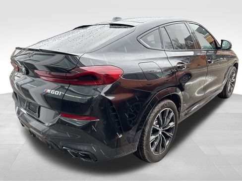Used 2026 BMW X6 M60i w/ Executive Package image 4