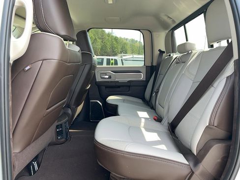 New 2025 RAM 2500 Laramie image 32
