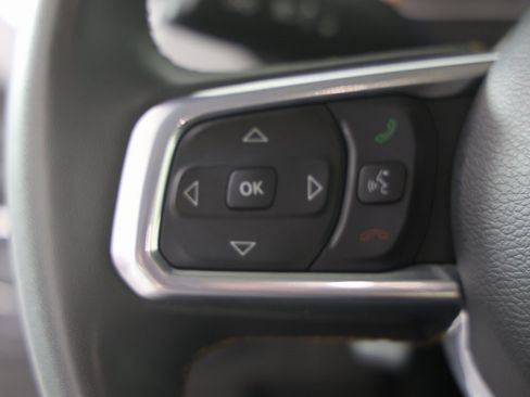 Used 2024 Jeep Wrangler Sahara image 14