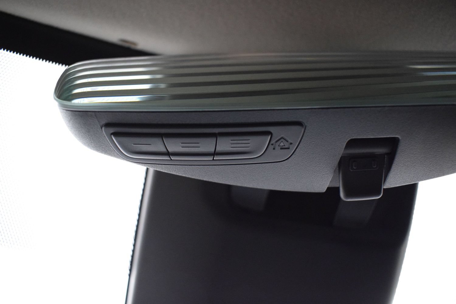 Used 2024 Toyota Corolla LE FWD image 17