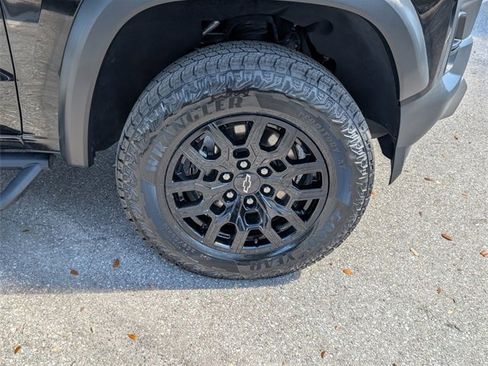 Certified 2023 Chevrolet Colorado Trail Boss w/ Technology Package image 18